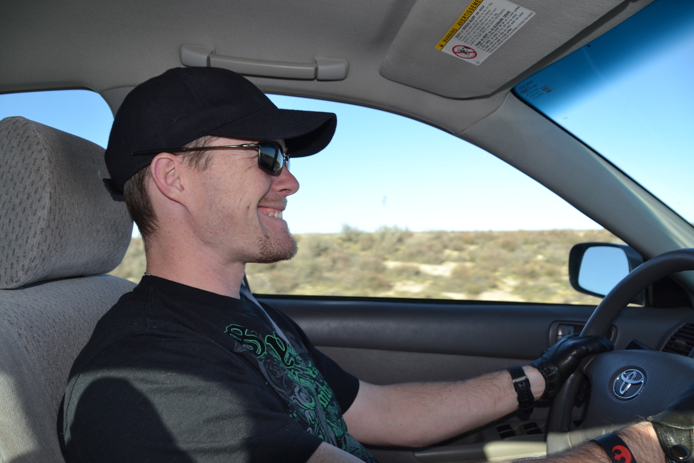 Arizona roadtrip, J driving